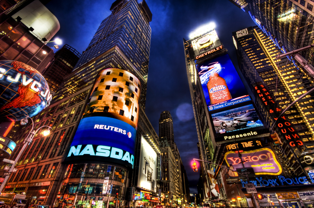 new-york-city-times-square-at-night
